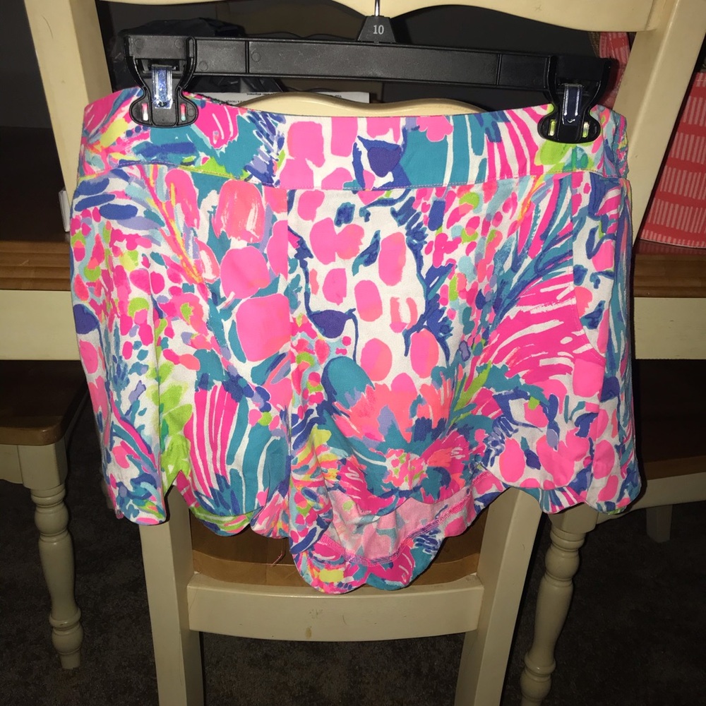 Lily Pulitzer summer shorts scalloped